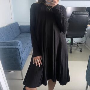 Carin Wester Crepe Open Back Pleated Swing Dress Black Medium